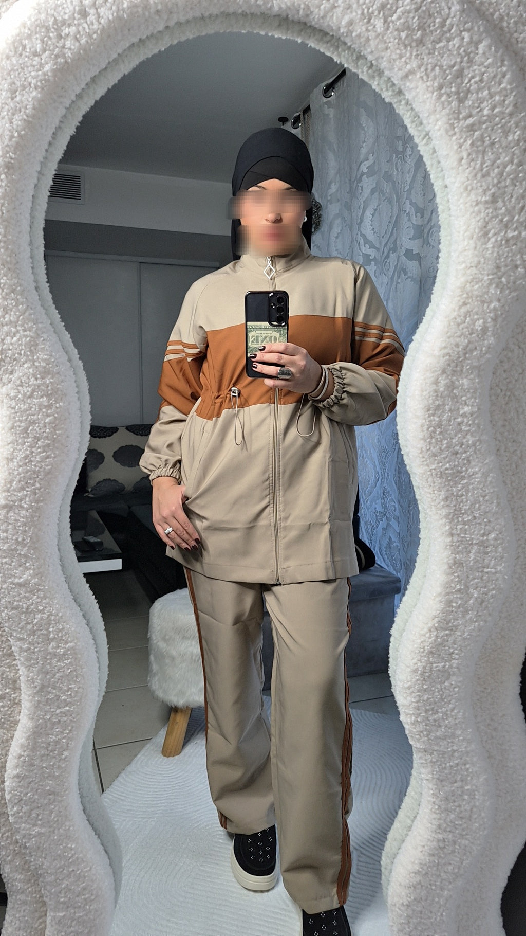 Ensemble beige Camel